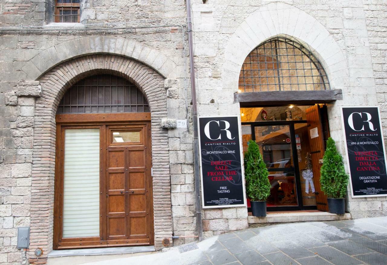 Gino'S House In Old Town.. Villa Gubbio Kültér fotó